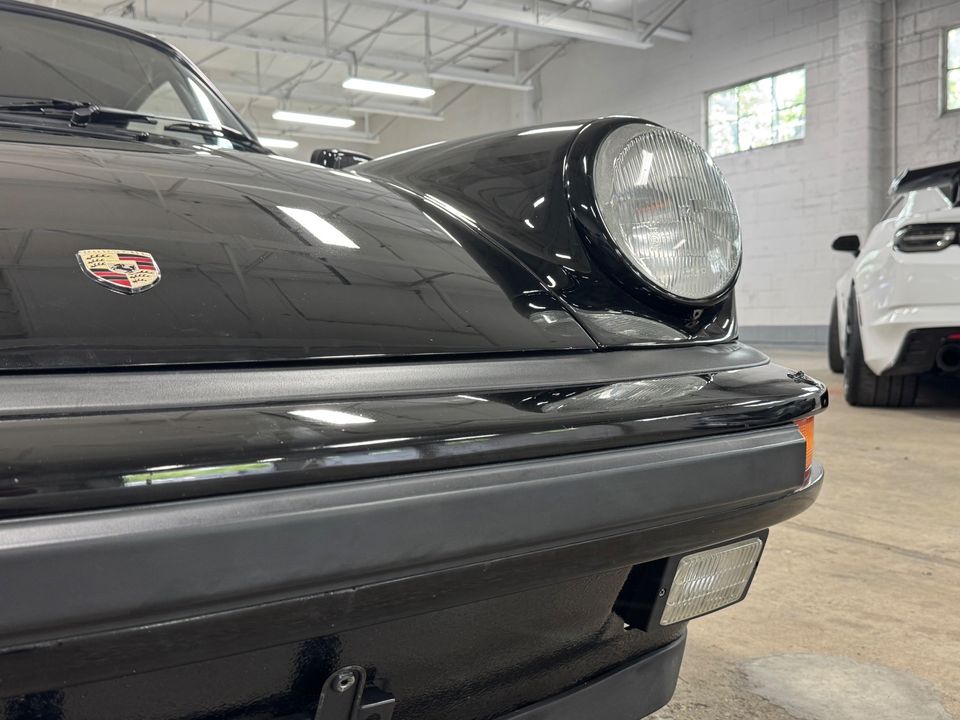 1984 PORSCHE 911