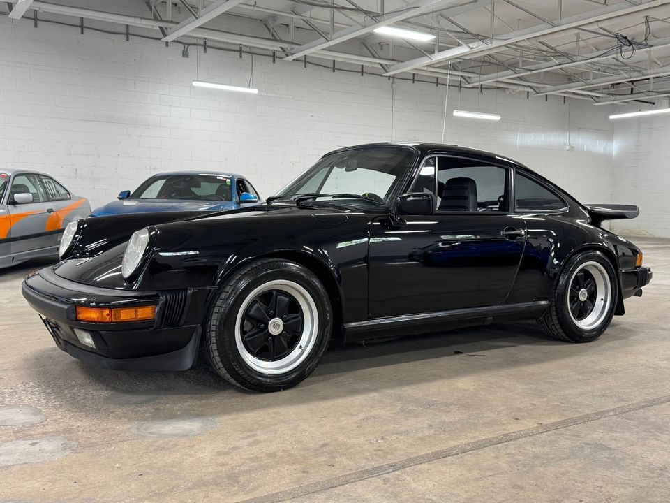 1984 PORSCHE 911