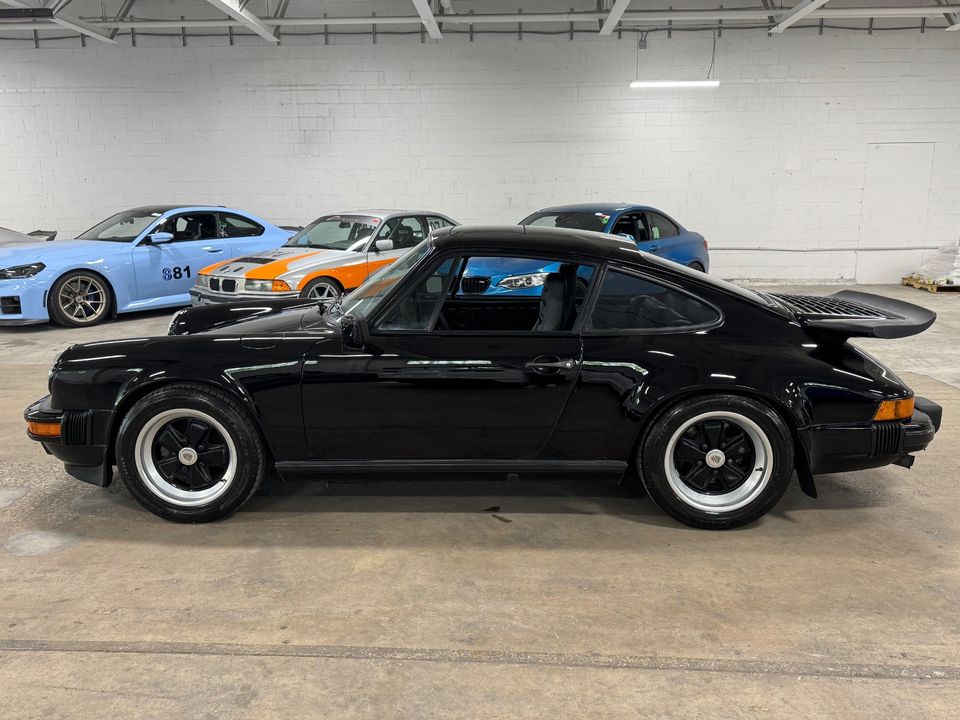 1984 PORSCHE 911