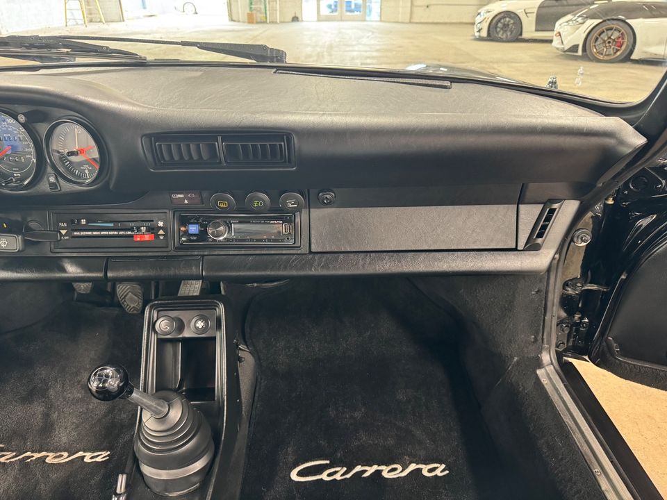 1984 PORSCHE 911