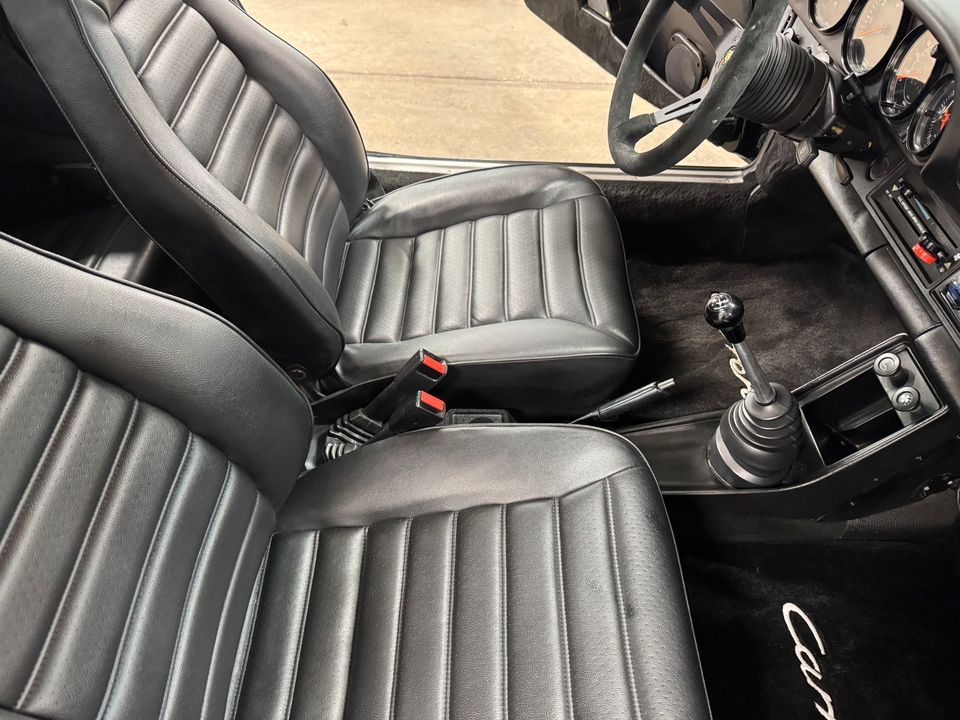 1984 PORSCHE 911