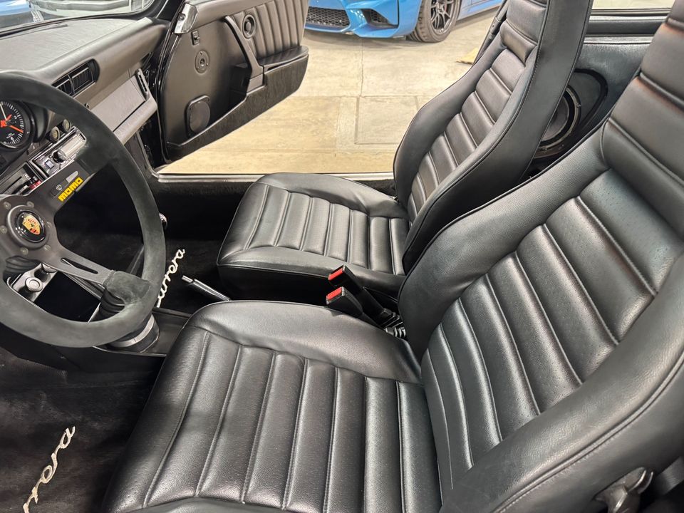 1984 PORSCHE 911