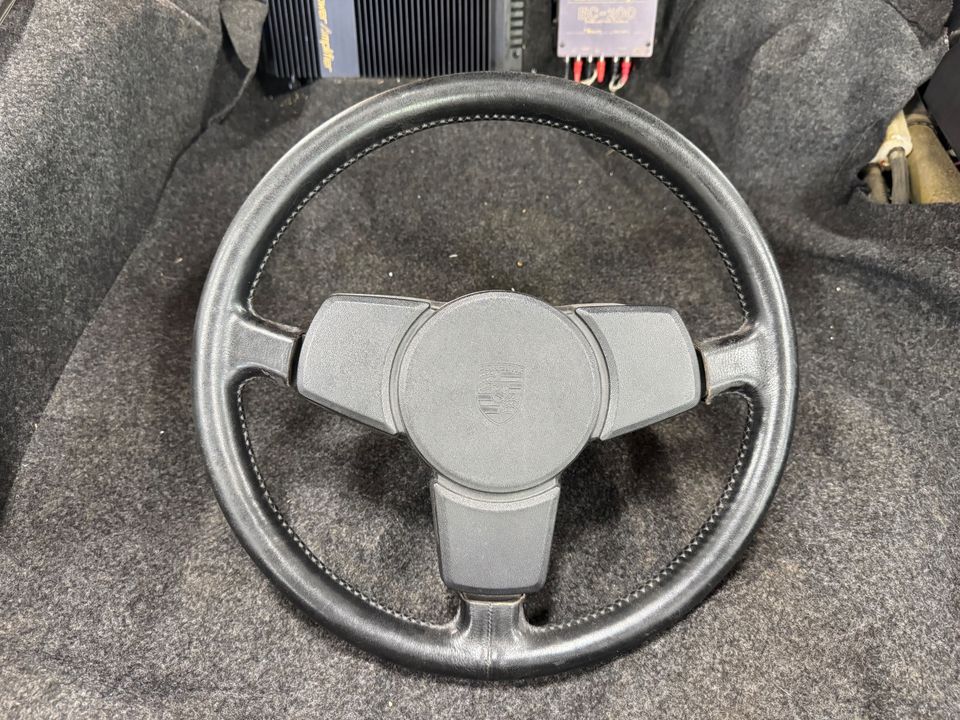1984 PORSCHE 911