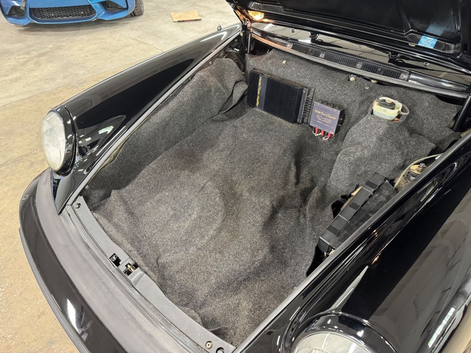 1984 PORSCHE 911