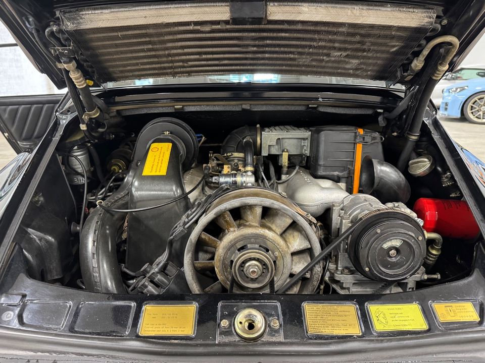 1984 PORSCHE 911