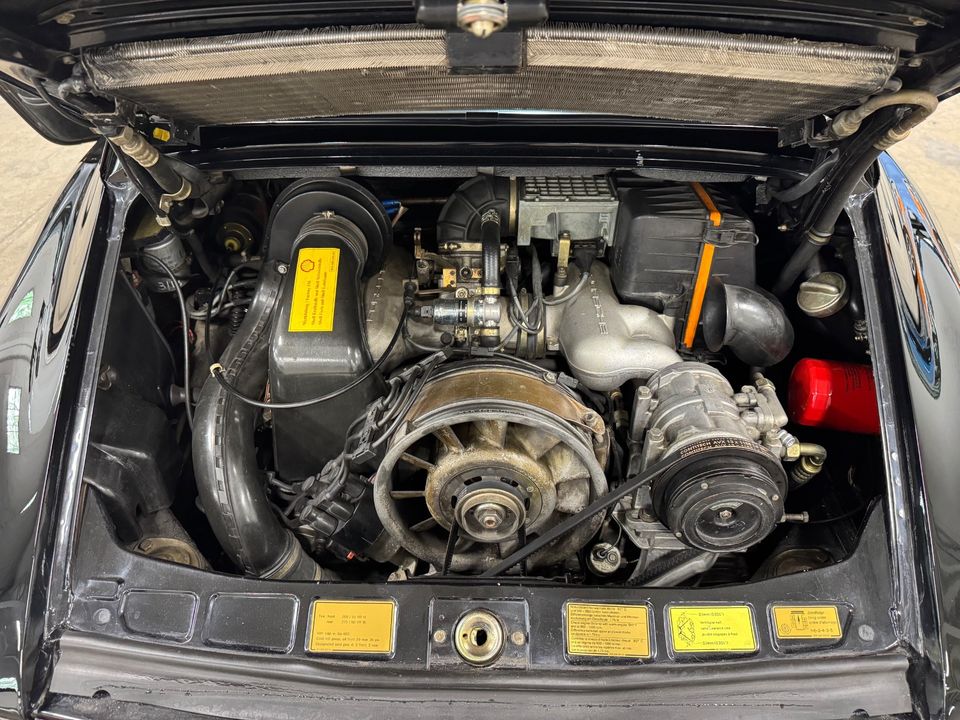 1984 PORSCHE 911