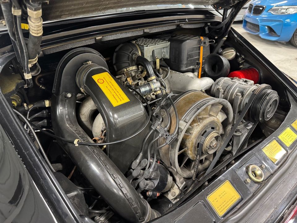 1984 PORSCHE 911