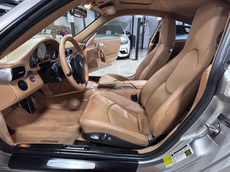 2011 PORSCHE 911 CARRERA 4S
