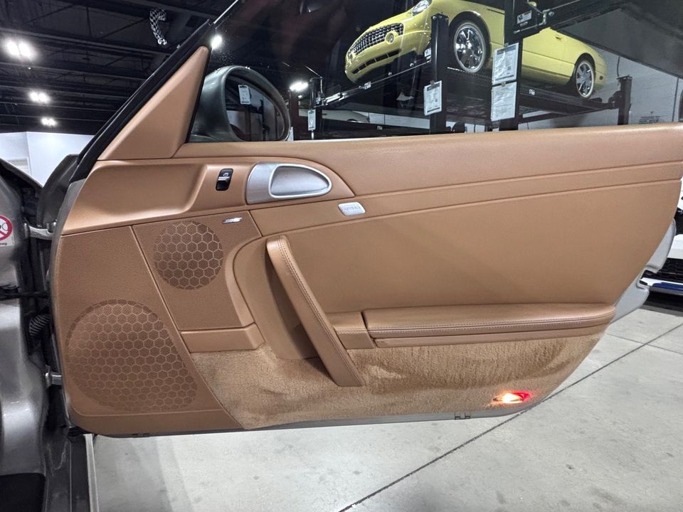 2011 PORSCHE 911 CARRERA 4S