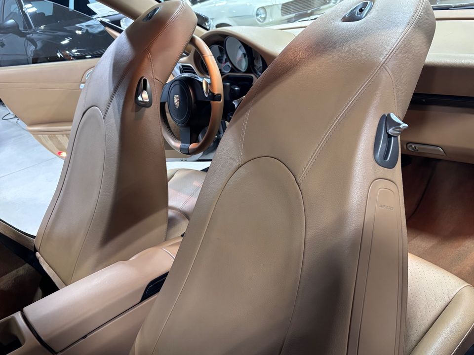 2011 PORSCHE 911 CARRERA 4S
