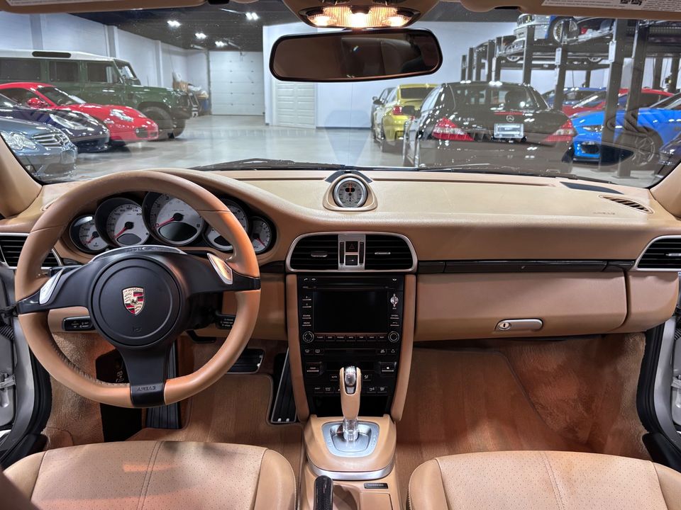 2011 PORSCHE 911 CARRERA 4S