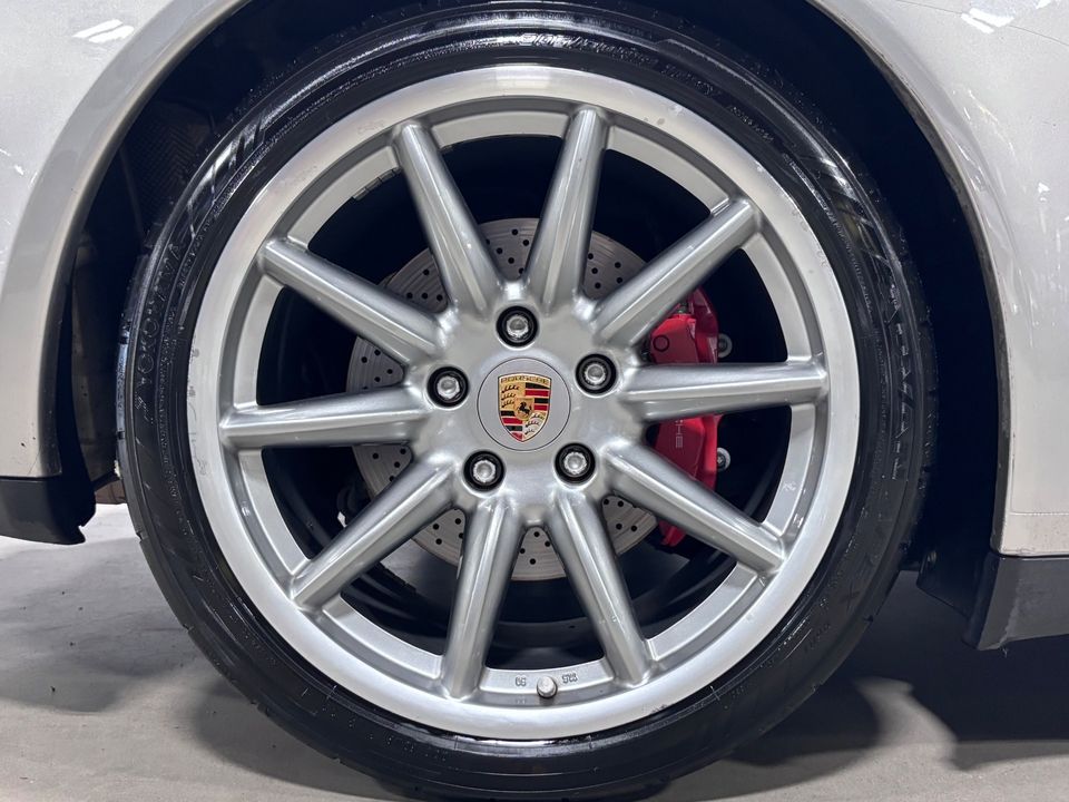 2011 PORSCHE 911 CARRERA 4S