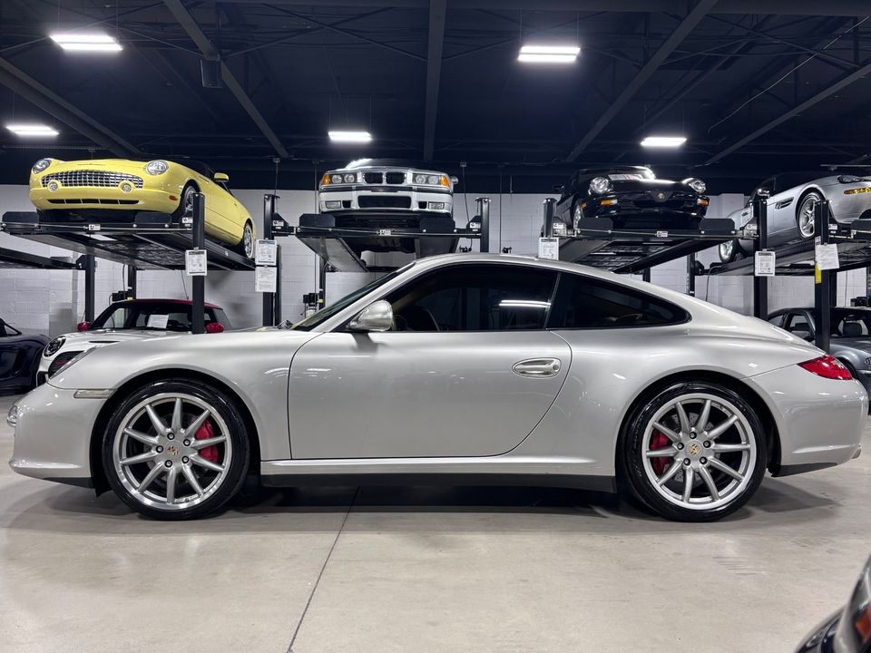 2011 PORSCHE 911 CARRERA 4S