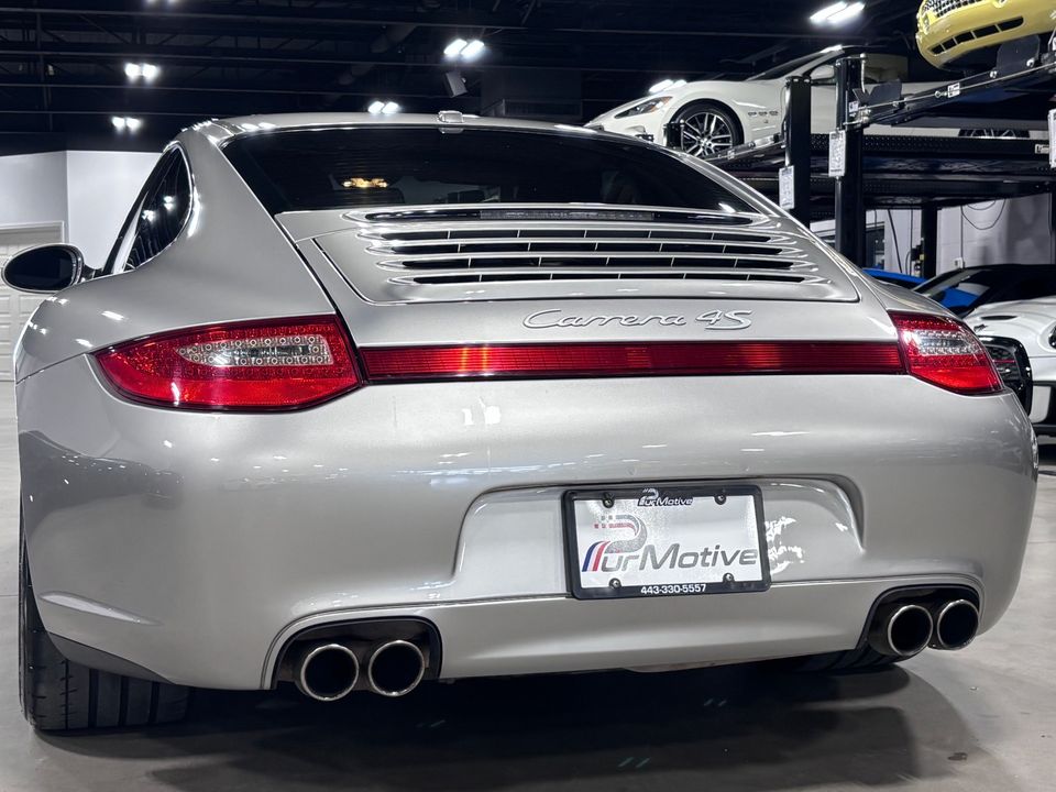 2011 PORSCHE 911 CARRERA 4S