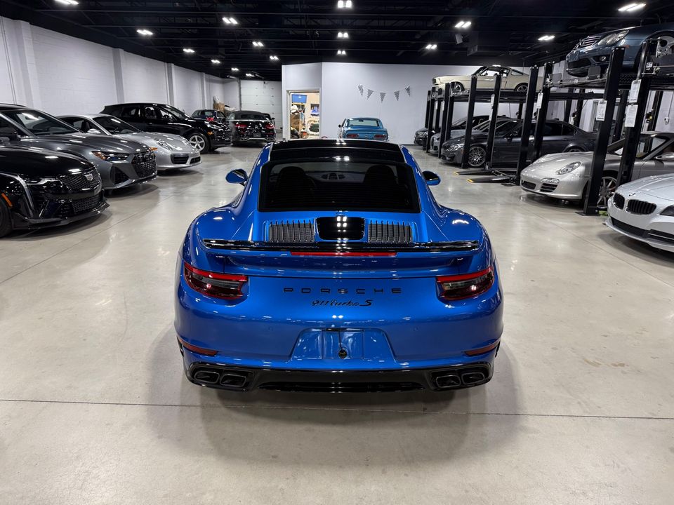 2018 PORSCHE 911