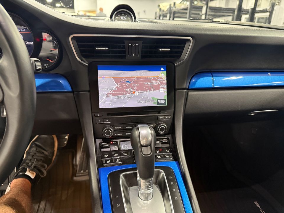 2018 PORSCHE 911