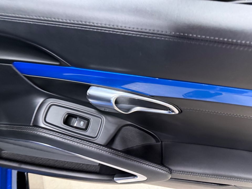 2018 PORSCHE 911