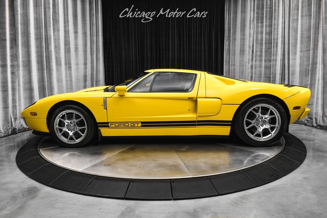 2005 Ford GT