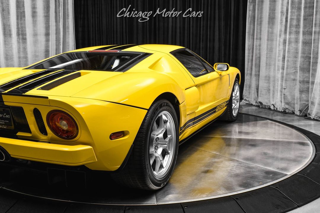 2005 Ford GT