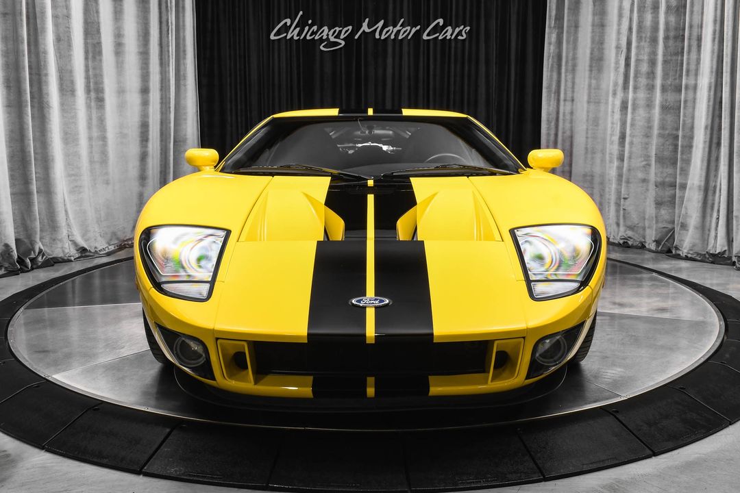 2005 Ford GT