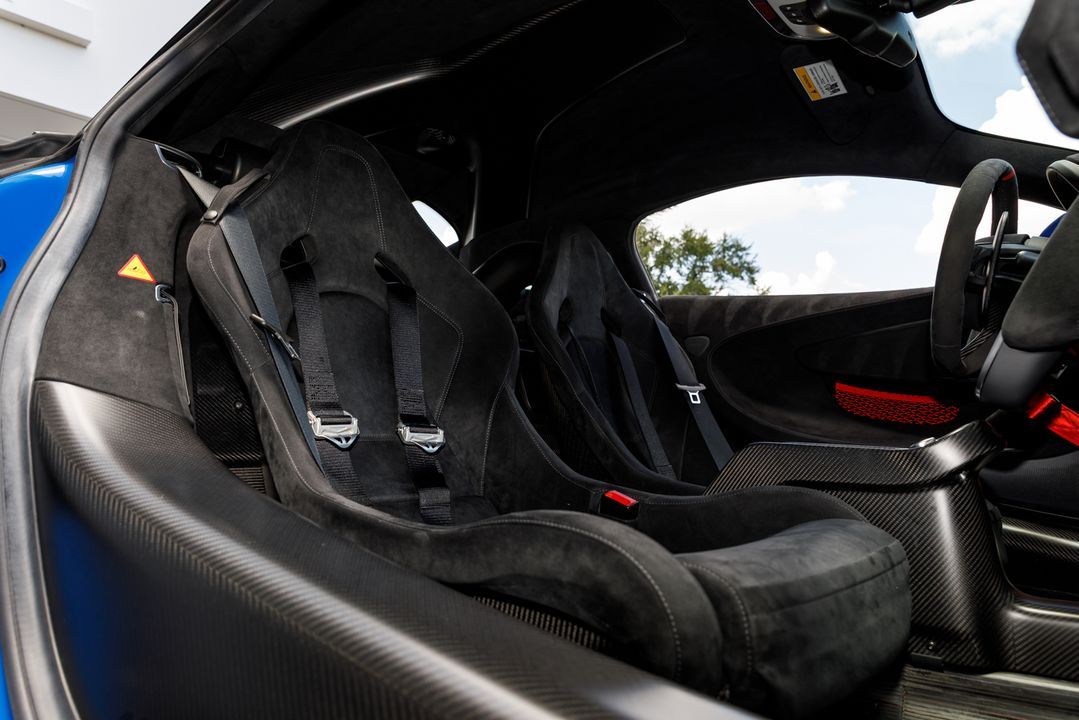 2020 McLaren 620R