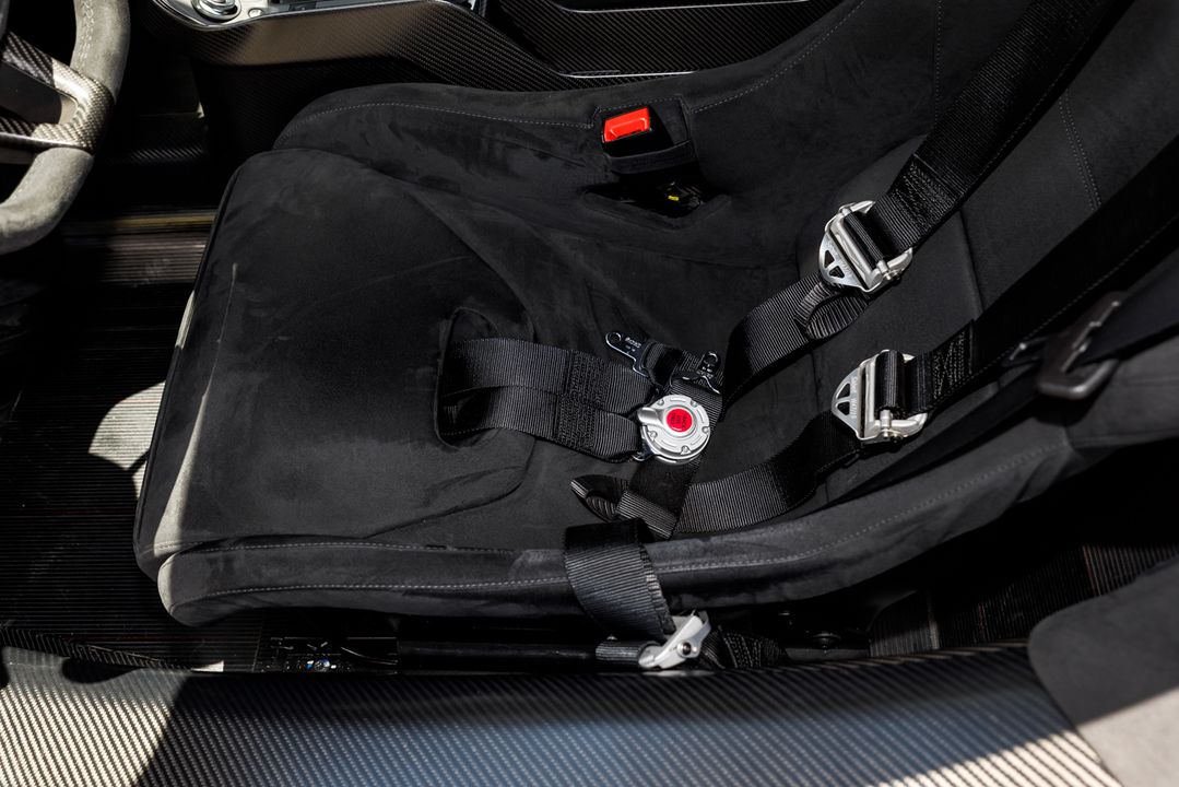 2020 McLaren 620R