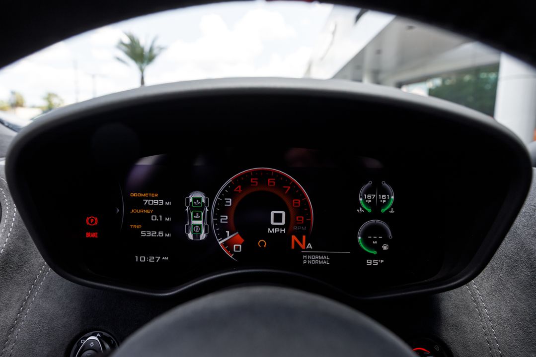 2020 McLaren 620R