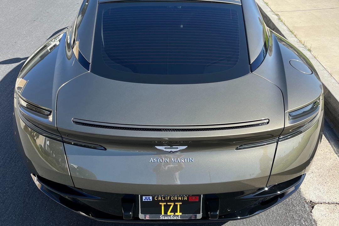 2018 Aston Martin DB11