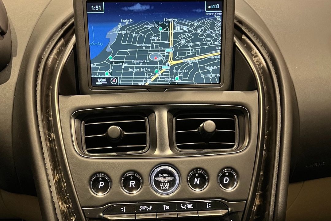 2018 Aston Martin DB11