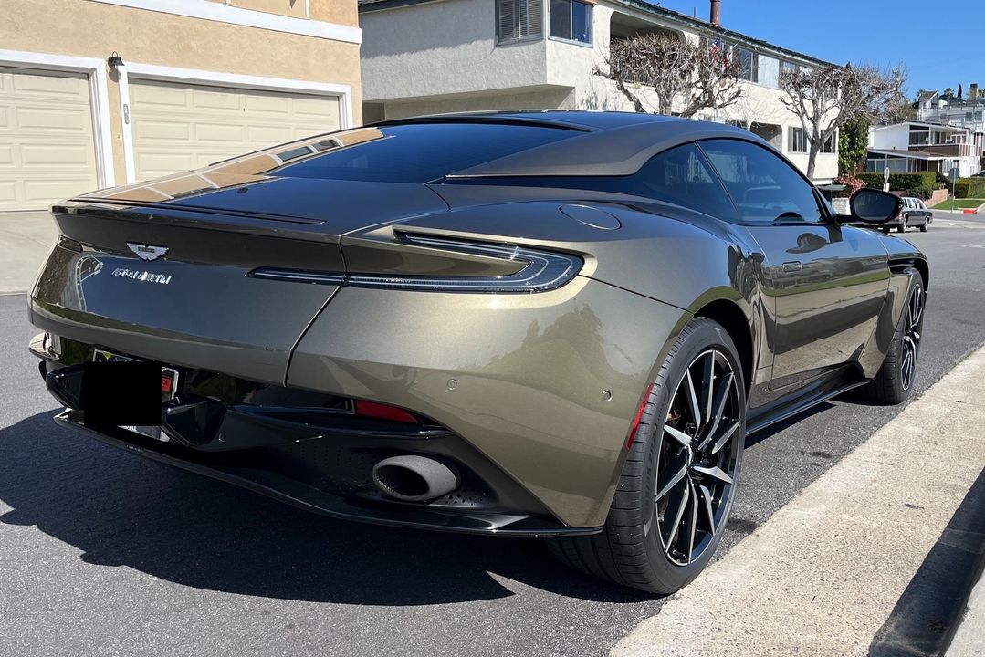 2018 Aston Martin DB11