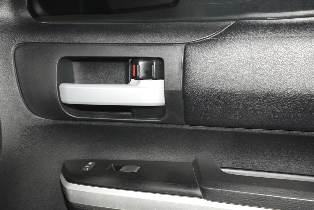 2017 Toyota Tundra