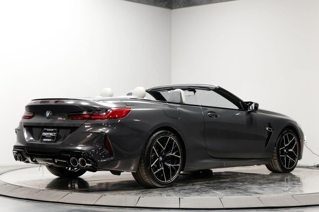 2020 BMW M8