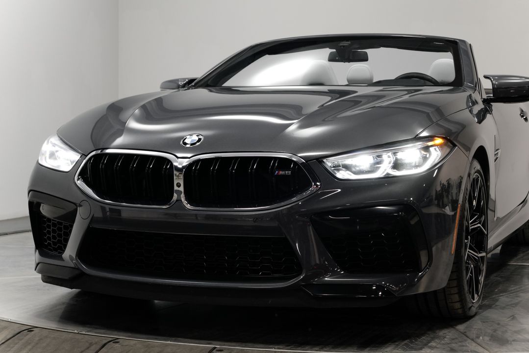 2020 BMW M8