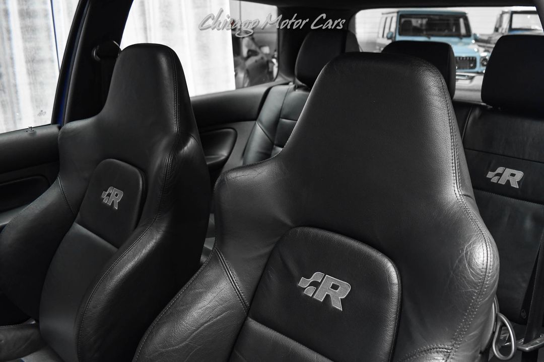 2004 Volkswagen R32
