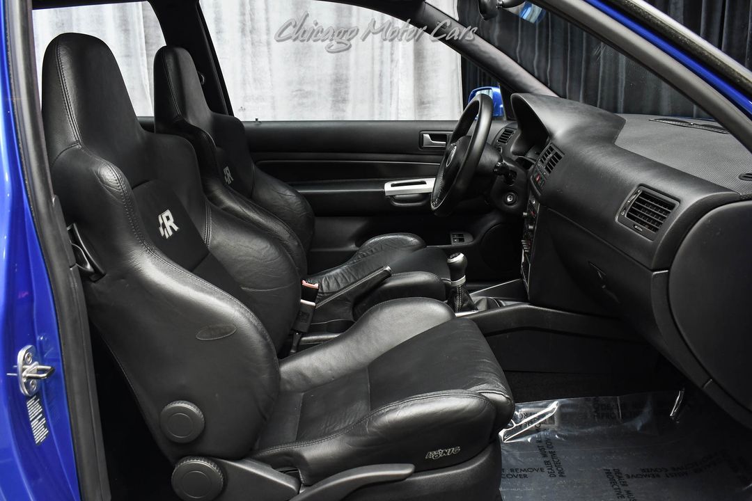 2004 Volkswagen R32