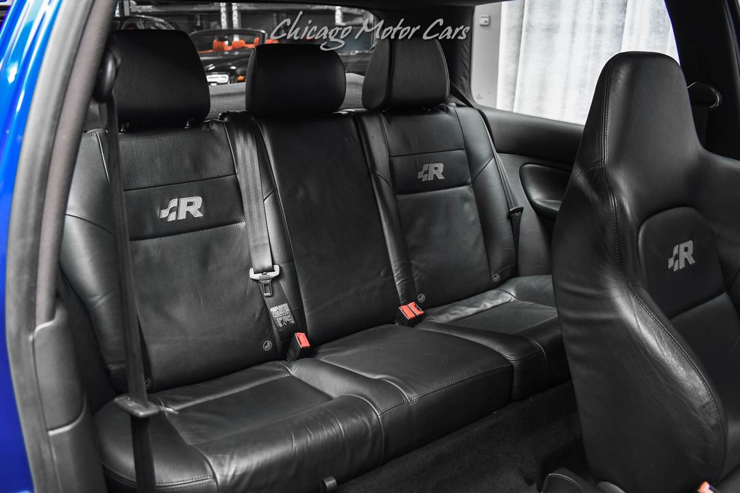 2004 Volkswagen R32