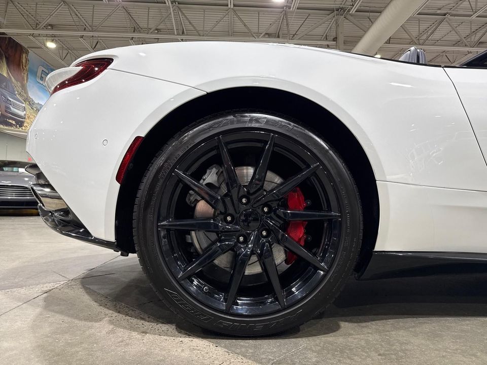 2019 Aston Martin DB11 Volante