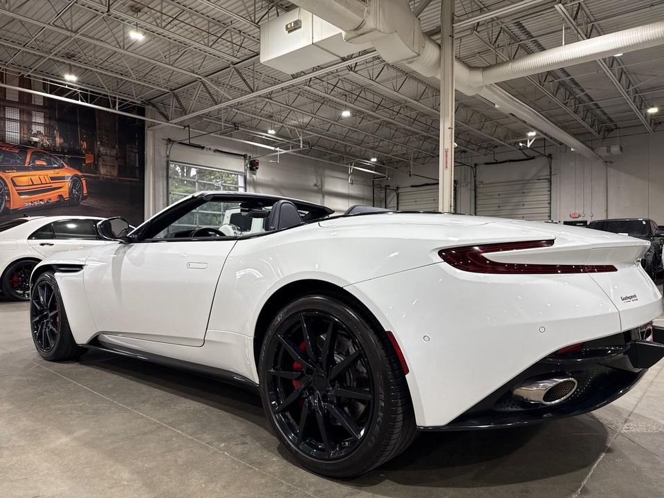 2019 Aston Martin DB11 Volante