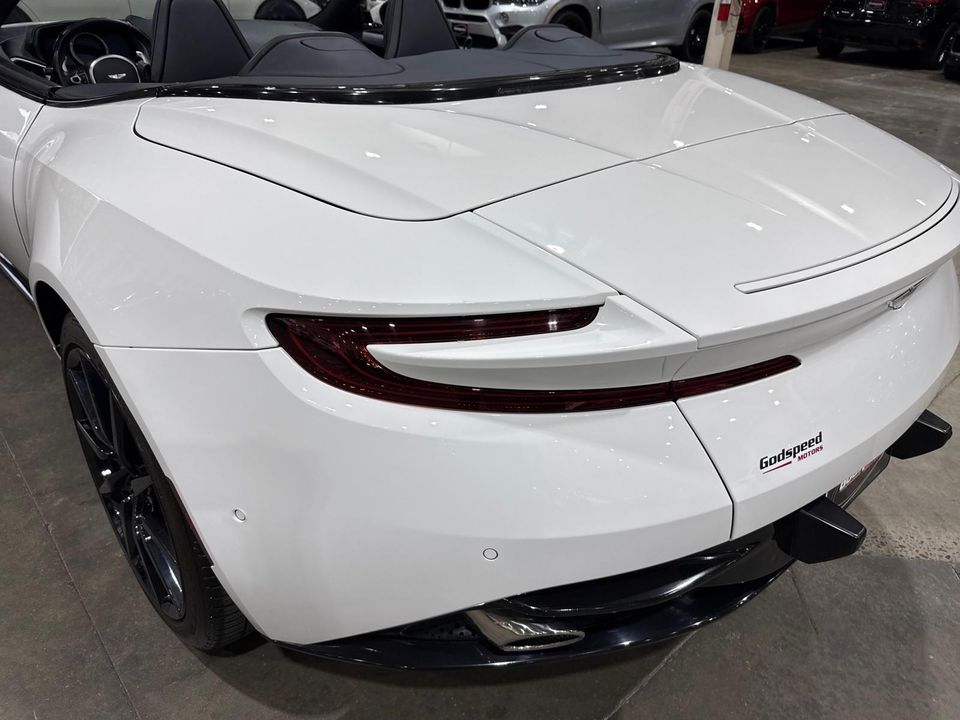 2019 Aston Martin DB11 Volante