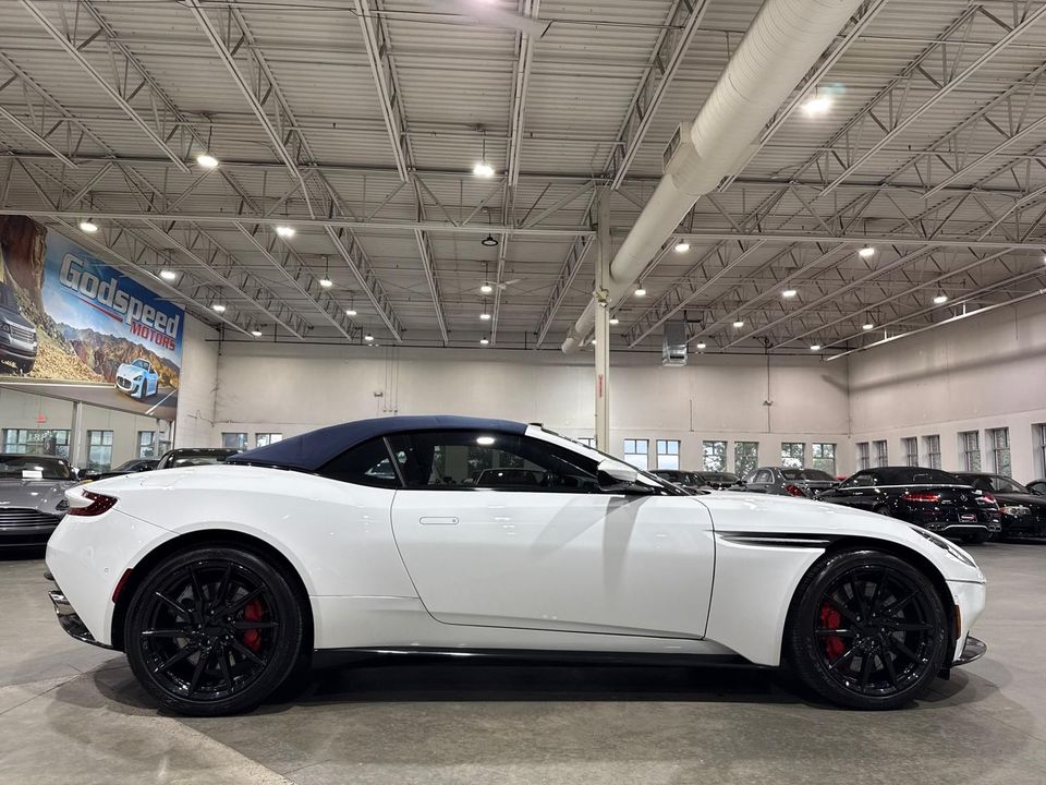 2019 Aston Martin DB11 Volante