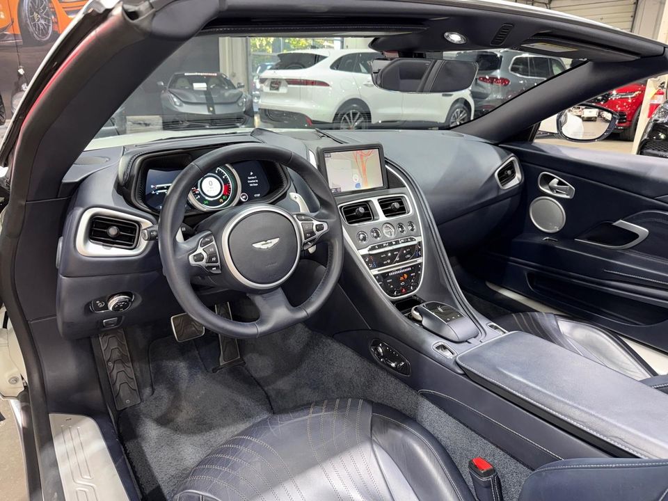 2019 Aston Martin DB11 Volante