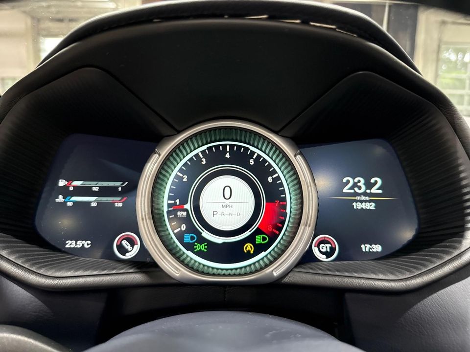 2019 Aston Martin DB11 Volante