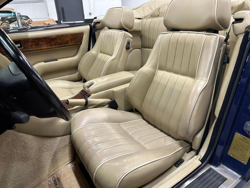 1993 Aston Martin Virage Volante