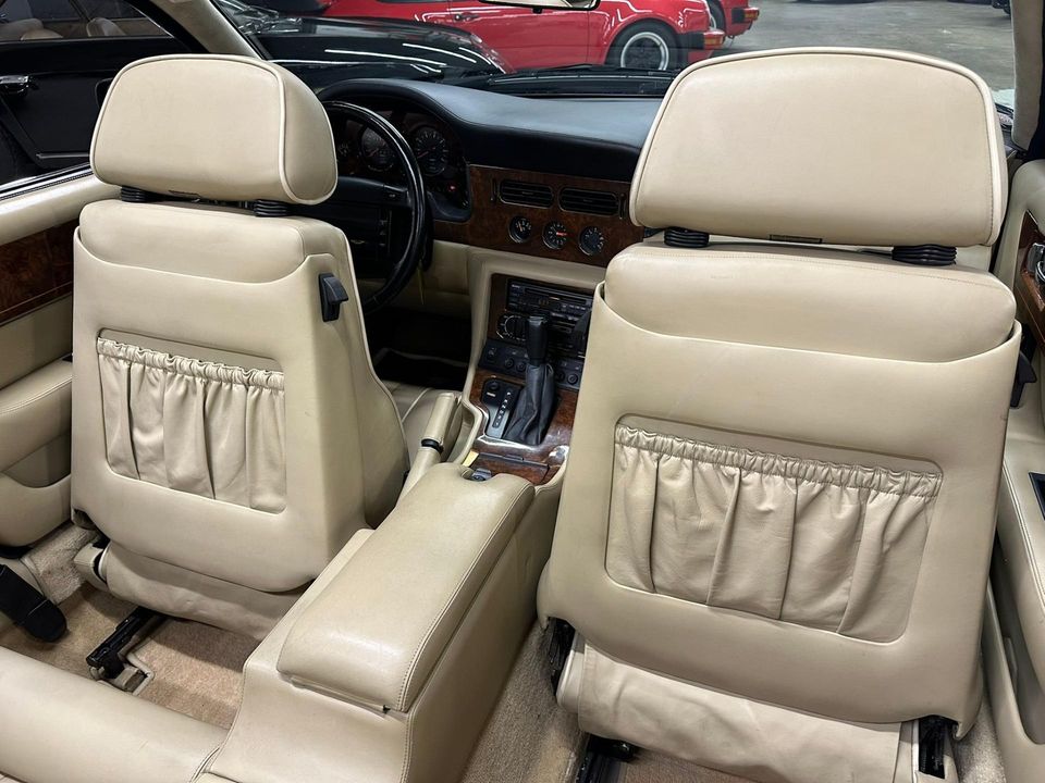 1993 Aston Martin Virage Volante