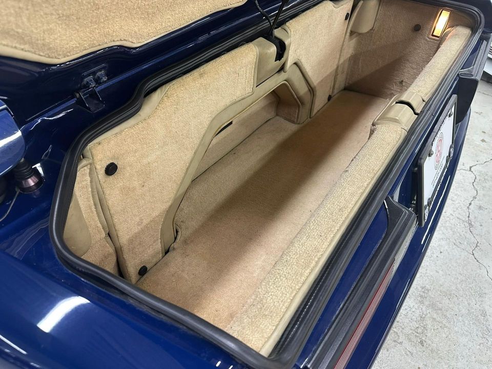 1993 Aston Martin Virage Volante