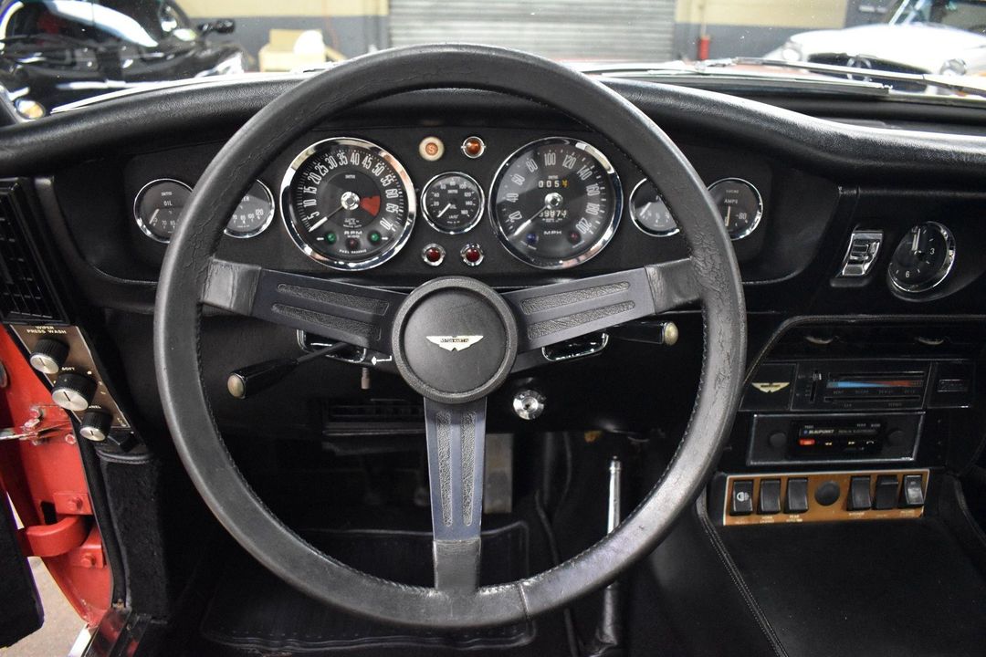 1971 Aston Martin DBSV8