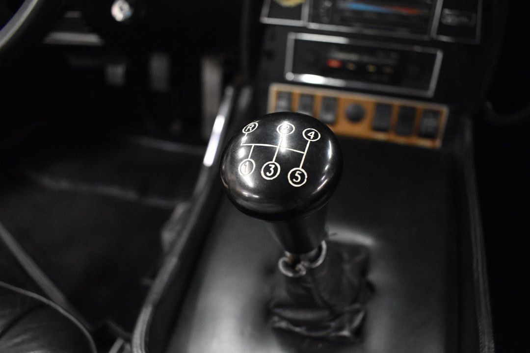 1971 Aston Martin DBSV8