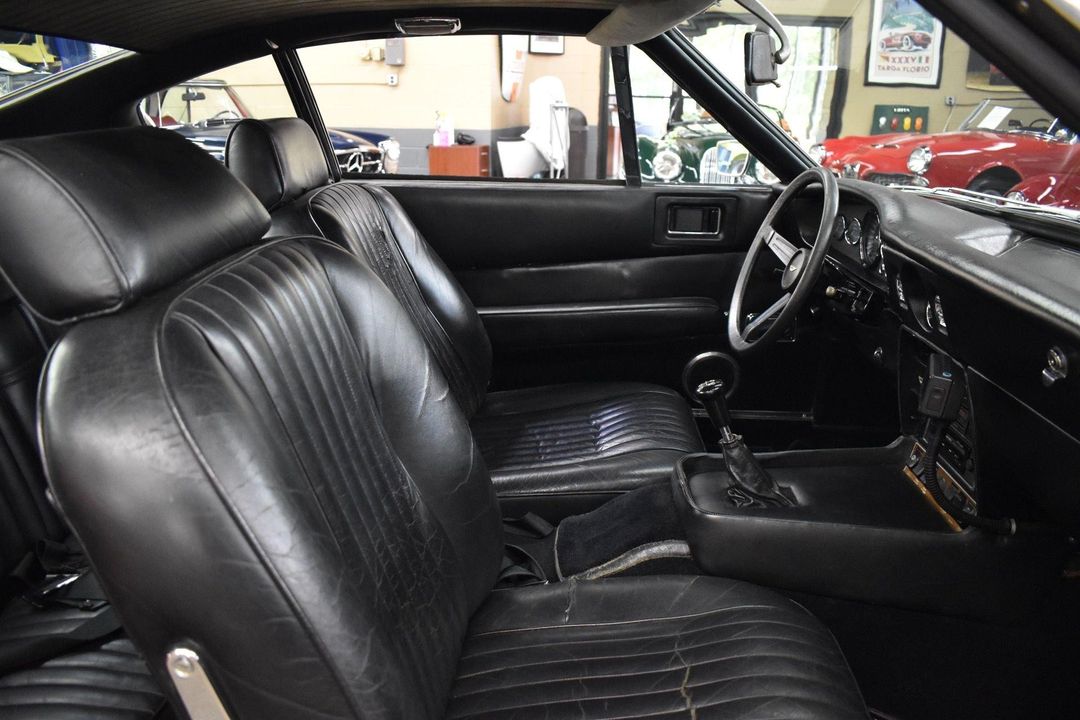1971 Aston Martin DBSV8