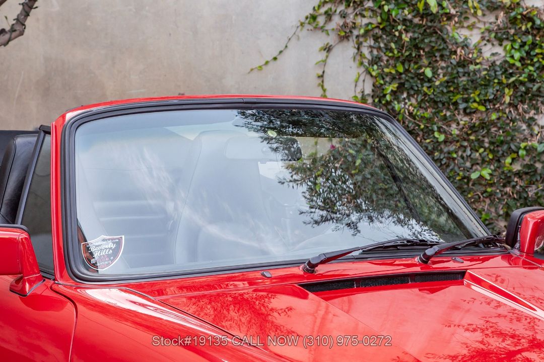 1988 Porsche Carrera