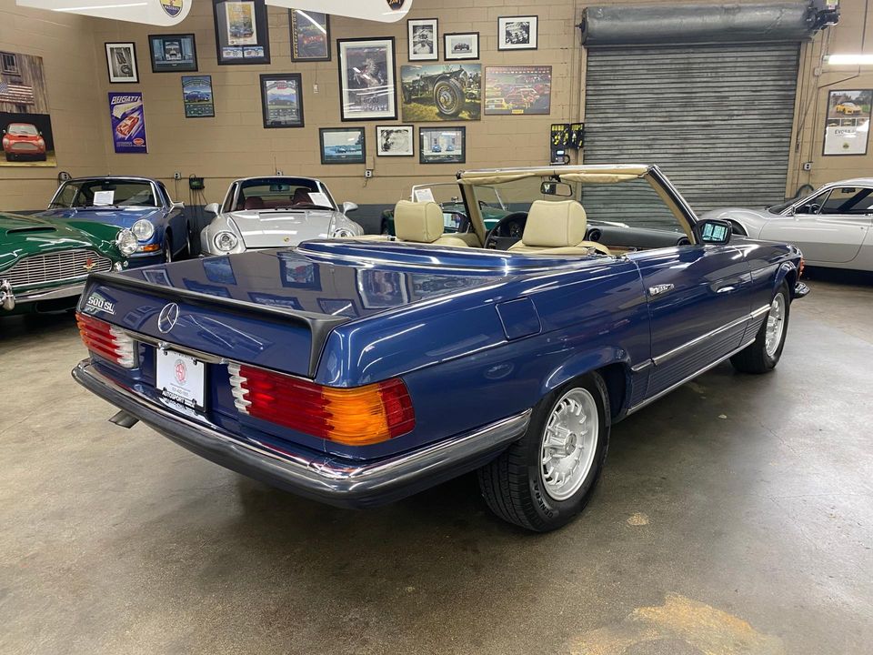 1985 Mercedes-Benz 500 SL